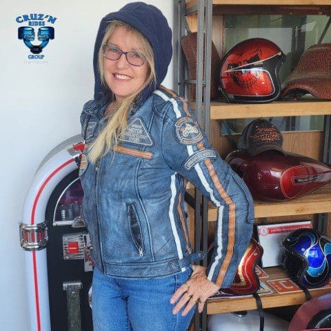 Ladies leather motorcycle jacket with removable lining armour denim front